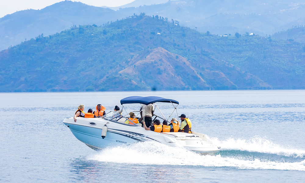 4 Days Rwanda Gorillas and Lake Kivu Tour